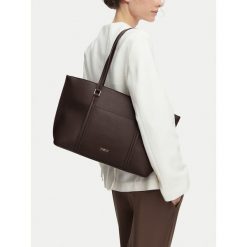 Torebka MEXX. Brązowe shopper Mexx, bez wzorów, bez dodatków. Za 249.99 zł.