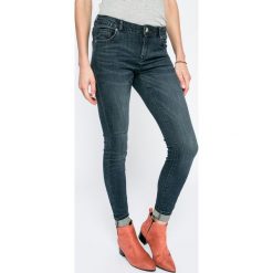 Review - Jeansy Minnie. Niebieskie jeansy Review, bez wzorów. W wyprzedaży za 79.90 zł.
