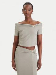 Guess Bluzka W6GP12 K2935 Khaki Regular Fit. Brązowe bluzki Guess, xs, z aplikacjami, bez kołnierzyka, bez ramiączek. Za 279.99 zł.