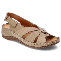 Beżowe Sandały Kampa Wygodne Skórzane Buty Na Lato. Brązowe sandały KAMPA, bez wzorów, ze skóry, bez obcasa, bez zapięcia. Za 206.99 zł.