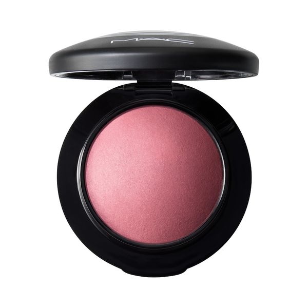MAC Mineralize Blush Róż do policzków 3,2 g 35 - GENTLE. Róże MAC. Za 142.50 zł.