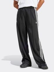Adidas Spodnie dresowe w kolorze czarnym rozmiar: XXL. Czarne spodnie dresowe Adidas, xxl, bez wzorów, z dresówki. Za 167.28 zł.