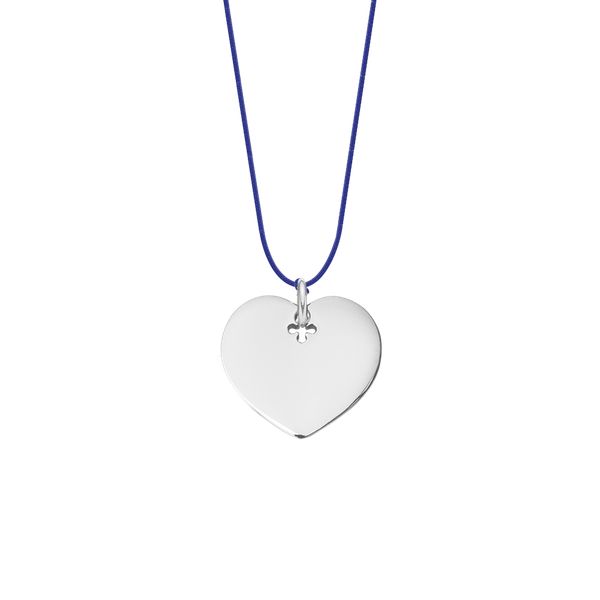 Naszyjnik z posrebrzanym sercem na cienkim chabrowym sznurku. Niebieskie naszyjniki Lilou, posrebrzane. Za 149.00 zł.