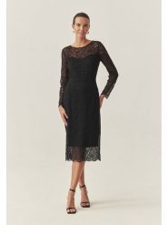 TATUUM Sukienka w kolorze czarnym rozmiar: L. Czarne sukienki Tatuum, l, bez wzorów, z koronki, bez kołnierzyka, bez ramiączek, midi. Za 187.96 zł.