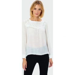 Bluzka z koronką. Bluzki Greenpoint, bez wzorów, z bawełny, bez kołnierzyka, bez ramiączek. Za 49.99 zł.