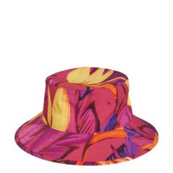 Czapka adidas x FARM Premium Bucket. Czerwone czapki Adidas, bez wzorów, z materiału. W wyprzedaży za 202.10 zł.