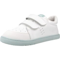 Buty TITANITOS L540 IKER Niebieski. Niebieskie trekkingi TITANITOS, ze skóry, trekkingowe. Za 242.99 zł.