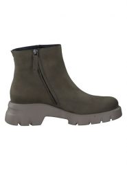 Paul Green Skórzane botki w kolorze khaki rozmiar: 41. Brązowe botki Paul Green, bez wzorów, z nubiku, bez obcasa, bez zapięcia. Za 434.99 zł.