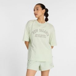Koszulka damska New Balance WT43542NUM – miętowa. Zielone bluzki New Balance, s, bez wzorów, z materiału, sportowe, bez kołnierzyka, bez ramiączek. Za 99.99 zł.