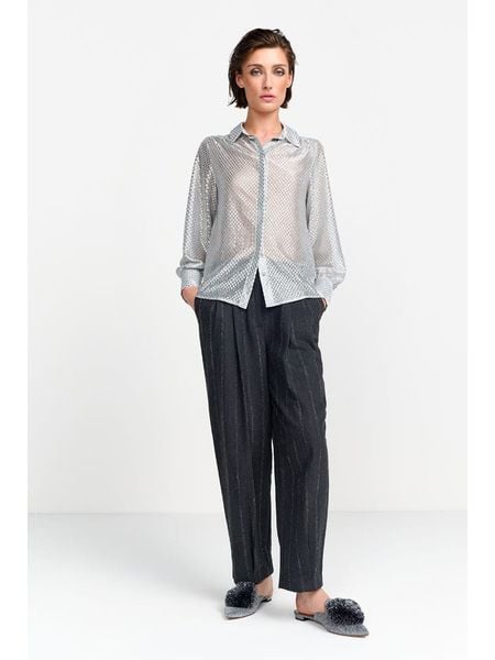 Rich & Royal Bluzka w kolorze srebrno-białym rozmiar: 38. Białe bluzki Rich & Royal, bez wzorów, bez kołnierzyka, bez ramiączek. Za 187.96 zł.