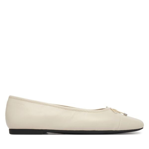 Baleriny Vagabond Shoemakers. Białe baleriny Vagabond Shoemakers, bez wzorów, bez obcasa. Za 324.99 zł.