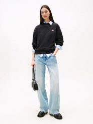 TOMMY JEANS Bluza w kolorze czarnym rozmiar: M. Czarne bluzy Tommy Jeans, m, bez wzorów, z bawełny, bez kaptura. Za 278.01 zł.