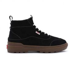 Buty do chodzenia damskie Vans Colfax. Czarne trampki Vans, bez wzorów, z materiału, bez zapięcia. Za 767.00 zł.