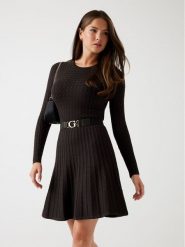 Guess Sukienka 178883 Brązowy Classic Fit. Brązowe sukienki Guess, na co dzień, xl, z aplikacjami, bez kołnierzyka, bez ramiączek, proste. Za 619.99 zł.
