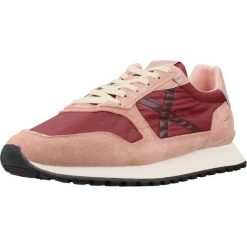 Buty MUNICH 8911008M LEGGERA 08 Rose. Czerwone trekkingi munich, z syntetyku, na fitness i siłownię. Za 446.99 zł.