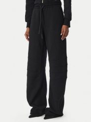 Just Cavalli Spodnie dresowe 81PAAE22 CF102 Czarny Regular Fit. Czarne spodnie dresowe Just Cavalli, s, bez wzorów, z bawełny. Za 1,112.99 zł.