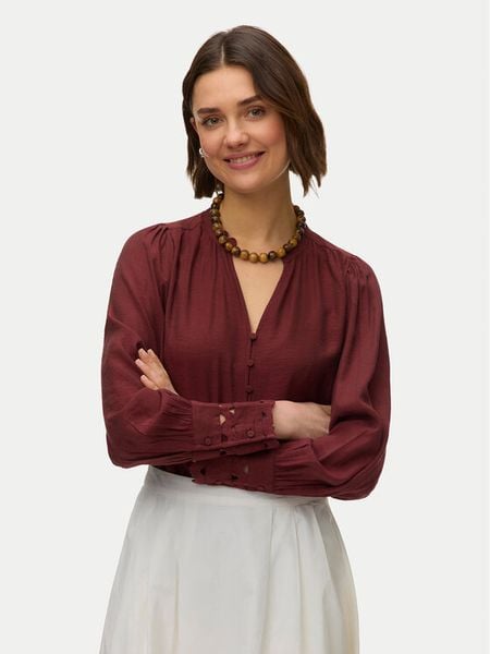 Vero Moda Koszula Irina 10338396 Bordowy Regular Fit. Czerwone koszule Vero Moda, xl, bez wzorów, z wiskozy, bez kołnierzyka, bez ramiączek. Za 111.99 zł.