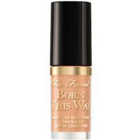 Too Faced - Born This Way Super Coverage Concealer - Korektor W Formacie Podróżnym - Travel Size Born This Way Super Coverage - Dla Kobiet. Korektory TOO FACED. Za 79.00 zł.
