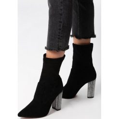 Czarne Botki Rain Lily. Czarne botki Born2be, na jesień, bez wzorów, ze szpiczastym noskiem, za kostkę, bez obcasa, na obcasie, bez zapięcia. Za 149.99 zł.
