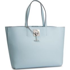 Torebka CALVIN KLEIN - Ck Lock Shopper K60K605122 458. Niebieskie shopper Calvin Klein, bez wzorów, ze skóry ekologicznej, bez dodatków. W wyprzedaży za 419.00 zł.