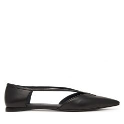 Baleriny Max Mara. Czarne baleriny Max Mara, bez wzorów, bez obcasa. Za 2,479.00 zł.