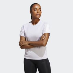 Koszulka do biegania damska Adidas Own the Run Tee. Czarne bluzki Adidas, bez wzorów, z materiału, sportowe, bez kołnierzyka, bez ramiączek. Za 125.99 zł.