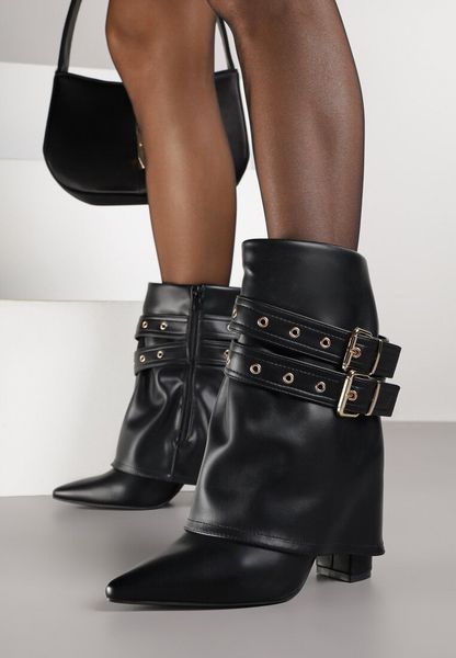 Czarne Botki Typu Kowbojki na Obcasie z Wywiniętą Cholewką i Klamrami Cidvire. Czarne botki Born2be, bez wzorów, z jeansu, bez obcasa, na obcasie, bez zapięcia. Za 149.99 zł.