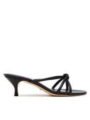 Guess Klapki FLJGARLEA03 Czarny. Czarne klapki Guess, z aplikacjami, ze skóry, bez obcasa. Za 342.00 zł.