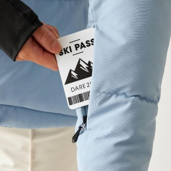 Damska kurtka z kapturem Dare 2B Glacier. Niebieskie kurtki narciarskie Dare 2b, bez wzorów, z puchu, z kapturem, narciarskie. Za 468.00 zł.