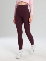 Prążkowane legginsy - czerwony. Czerwone legginsy Sinsay, l, bez wzorów, prążkowane. Za 39.99 zł.