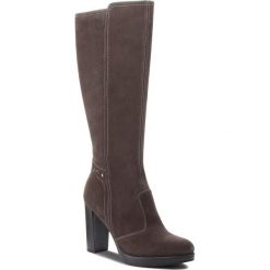 Kozaki NERO GIARDINI - A807011D Carbone 103. Szare kozaki Nero Giardini, ze skóry, przed kolano, bez obcasa, na obcasie, bez zapięcia. W wyprzedaży za 459.00 zł.