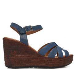 Sandały Lasocki. Niebieskie sandały Lasocki, bez wzorów, bez obcasa, na koturnie, bez zapięcia. Za 199.99 zł.