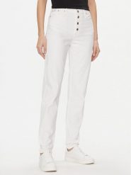 Calvin Klein Jeans Jeansy J20J222765 Biały Mom Fit. Białe jeansy Calvin Klein Jeans, bez wzorów. Za 229.99 zł.