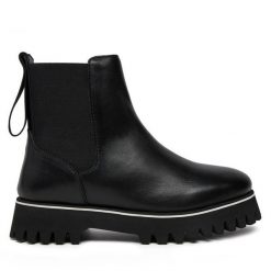 Botki Patrizia Pepe. Czarne botki Patrizia Pepe, bez wzorów, bez obcasa, na płaskiej podeszwie, bez zapięcia. Za 779.99 zł.