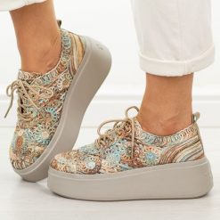 Pomarańczowe sneakersy damskie Filippo Dp7799/26. Brązowe obuwie sportowe Filippo, na lato, z jeansu, bez zapięcia. Za 289.00 zł.