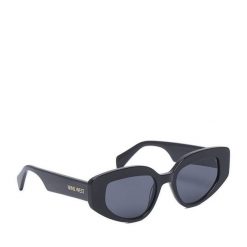 Okulary przeciwsłoneczne Nine West. Czarne okulary przeciwsłoneczne Nine West, bez wzorów. Za 149.99 zł.