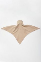 Czapka damska z daszkiem AERONAUTICA MILITARE. Czapki AERONAUTICA MILITARE, bez wzorów. Za 239.00 zł.