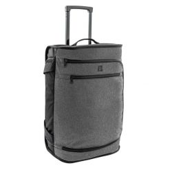 Walizka sportowa Kipsta Essential 30 litrów. Czarne walizki KIPSTA, bez wzorów. Za 139.99 zł.