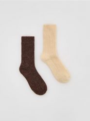 Skarpetki z domieszką wełny 2 pack - brązowy. Brązowe skarpety Reserved, bez wzorów, z wełny. Za 59.99 zł.