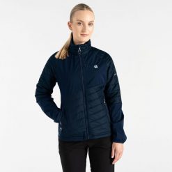 Kurtka hybrydowa damska Lexan. Niebieskie kurtki sportowe Dare 2b, bez wzorów, z softshellu, bez kaptura. W wyprzedaży za 189.99 zł.