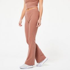 Legginsy fitness damskie prążkowane bootcut. Brązowe legginsy DOMYOS, xl, bez wzorów, z elastanu. Za 89.99 zł.