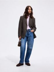 Jeansy straight z wiązanym paskiem - indigo jeans. Niebieskie jeansy Reserved, bez wzorów. Za 139.99 zł.