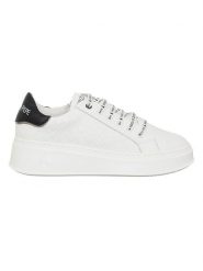 Patrizia Pepe Skórzane sneakersy w kolorze białym rozmiar: 41. Białe trampki Patrizia Pepe, bez wzorów, bez zapięcia. Za 365.42 zł.