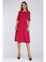 Nife Sukienka w kolorze czerwonym rozmiar: 38. Czerwone sukienki Nife, bez wzorów, bez kołnierzyka, bez ramiączek, midi, rozkloszowane. Za 186.19 zł.