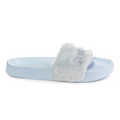 Klapki Fenty x Puma niebieskie. Brązowe klapki 187, bez wzorów, z materiału, bez obcasa. Za 287.99 zł.