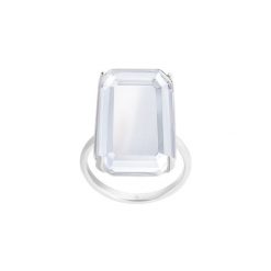 Pierścionek Glamour o szlifie szmaragdowym z kryształem, posrebrzany. Zielone pierścionki Lilou, z kryształem, posrebrzane. Za 229.00 zł.