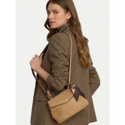 Torebka LAUREN RALPH LAUREN. Brązowe torebki klasyczne Lauren Ralph Lauren, bez wzorów, bez dodatków. Za 1,799.00 zł.