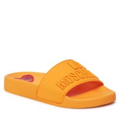Klapki LOVE MOSCHINO. Brązowe klapki Love Moschino, bez wzorów, bez obcasa. Za 439.99 zł.