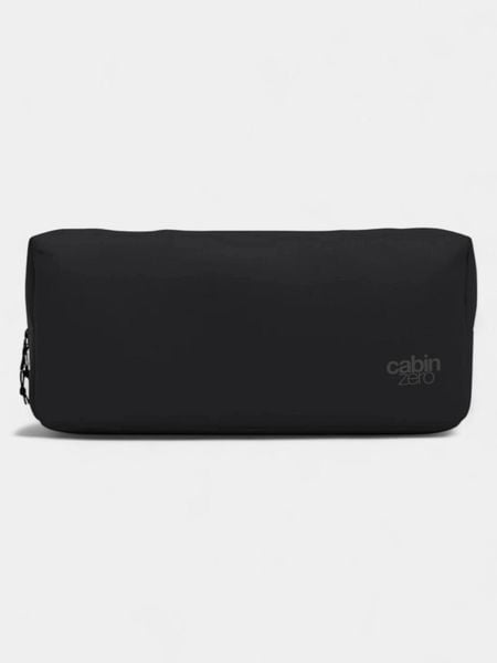 Mała torba Cabin Zero Tech Pouch. Czarne torby na ramię CABINZERO, bez wzorów, z materiału, na ramię, małe, bez dodatków. Za 135.00 zł.