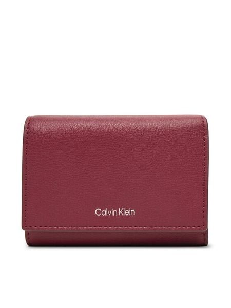 Calvin Klein Portfel Foil Logo Trifold W/ Zip Pocket LV04F1117G Różowy. Czerwone portfele Calvin Klein, bez wzorów, ze skóry. Za 249.99 zł.